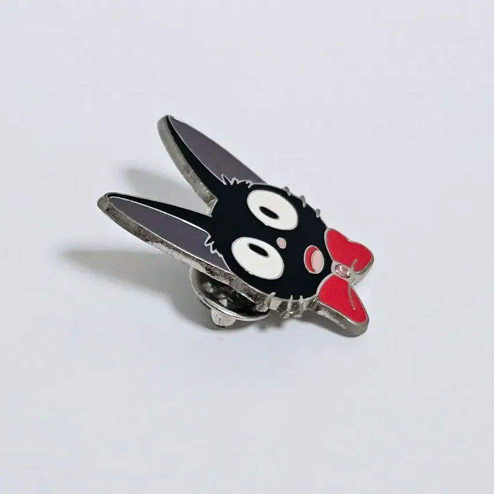 [SOLD OUT] 지브리 마녀 배달부 키키 지지 얼굴 핀즈 뱃지