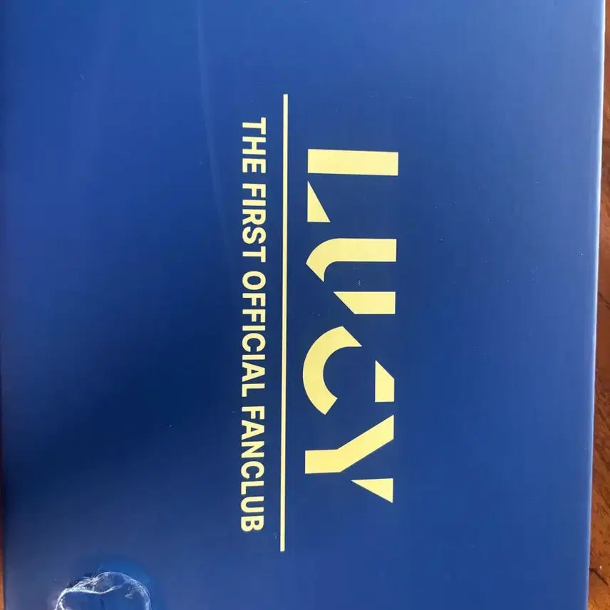 [BUNJANG] Lucy Walwal 1st Fan Club Kit / 루시 왈왈이 1기 팬클럽 키트