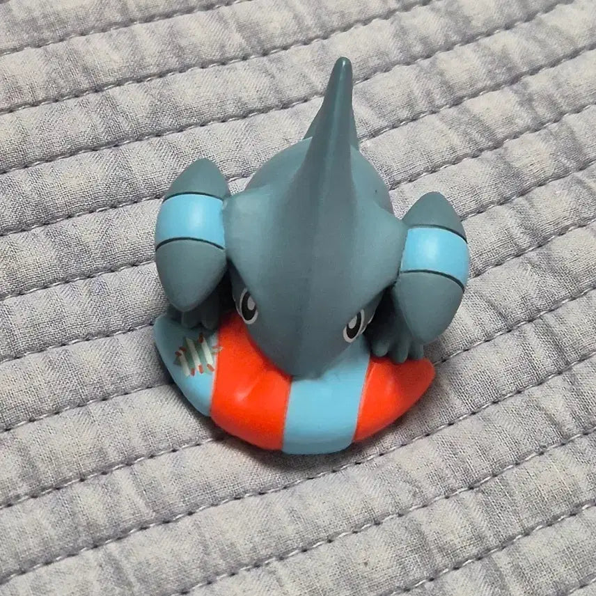 [BUNJANG] Deep Shark Dong Relaxation Gacha Figure / 딥상어동 집에서 릴렉스 가챠