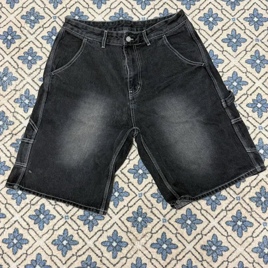 [BUNJANG] Outstanding Black Washing Denim Shorts / 아웃스탠딩 블랙 워싱 데님 쇼츠