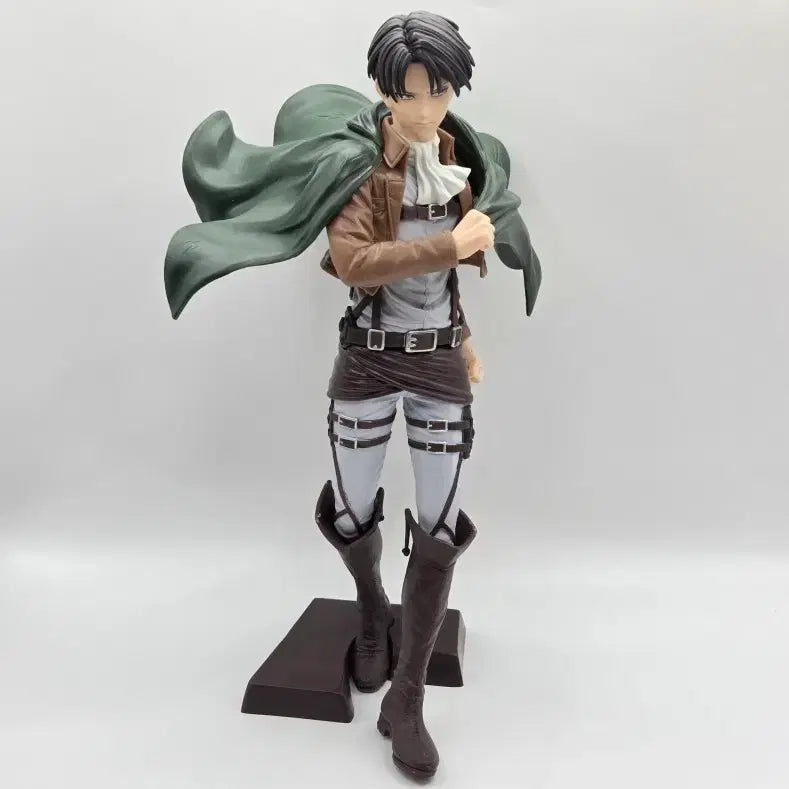 [BUNJANG] Banpresto Attack on Titan Grandista Levi Ackerman Figure / 반프레스토 진격의 거인 그란디스타 리바이 아커만 피규어 (B237)