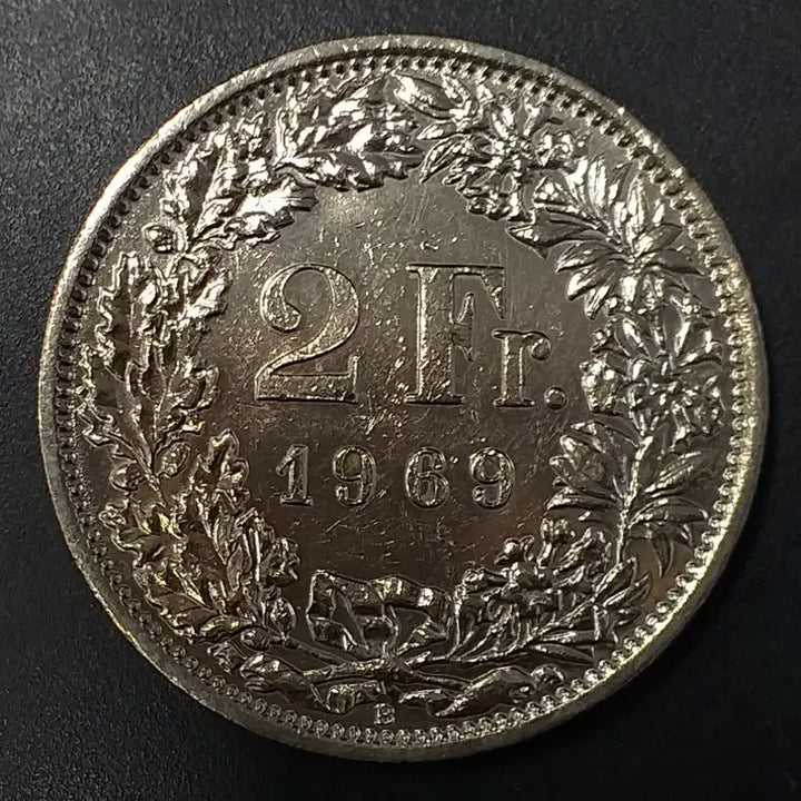 [BUNJANG] 1969 Swiss 2 Franc Coin / 1969년 스위스 2프랑 동전 w1172