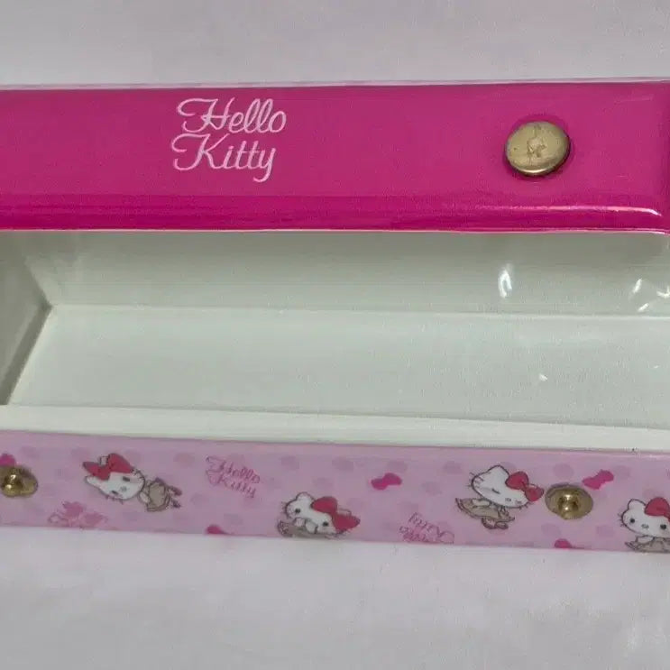 [BUNJANG] Classic Hello Kitty Plush Pencil Case / 고전 헬로키티 폭신 필통