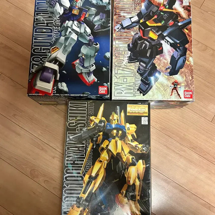 [BUNJANG] Mobile Suit Z Gundam 3-Type Set (Mark II, AEUG, Titans, Hyaku Shiki) 1.0 Old Edition / 기동전사 Z건담 3종(마크2에우고,티탄즈,백식) 1.0구판