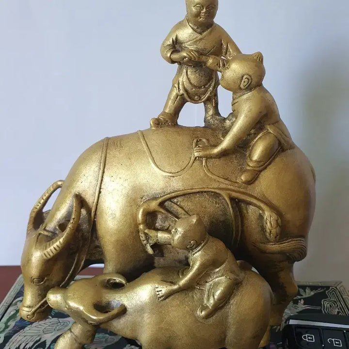 [BUNJANG] Brass Children and Ox Statue Ornament / 황동 소 탄 아이들 조각상 장식품
