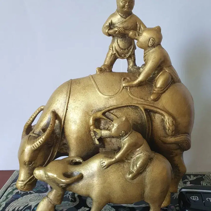 [BUNJANG] Brass Children and Ox Statue Ornament / 황동 소 탄 아이들 조각상 장식품