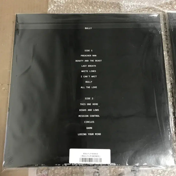 [BUNJANG] Kanye West BULLY Autographed Edition 180g Vinyl / 칸예 불리 BULLY 싸인반  180g