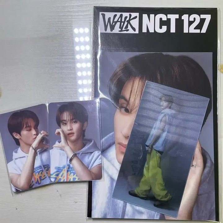 [BUNJANG] NCT 127 Mark Squeaky Lenticular Solo Card / 엔시티 127 마크 삐그덕 렌티큘러 솔로 walk