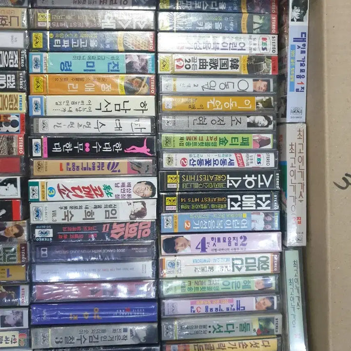 [BUNJANG] Collection of Unsealed Retro Cassette Tapes (Various) / 추억의 카세트 테이프 모음 (다수) 비개봉 입니다