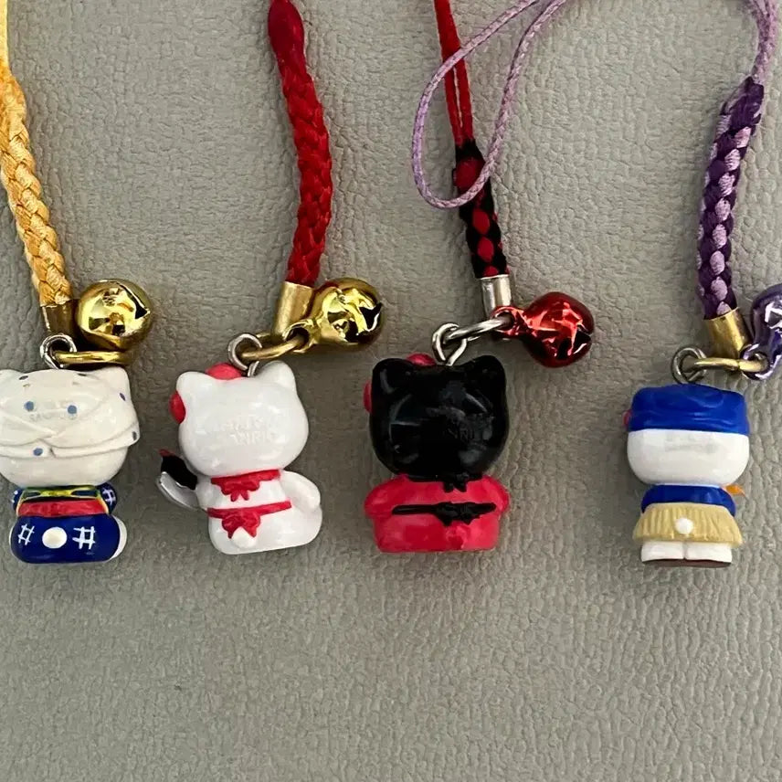 [BUNJANG] Vintage Hello Kitty Strap Charm / 고전 빈티지 헬로키티 스트랩