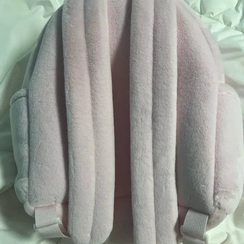 [BUNJANG] IVE Rei In Bloom Heart Bag / 아이브 레이 MD 딸기가방 인유어하트