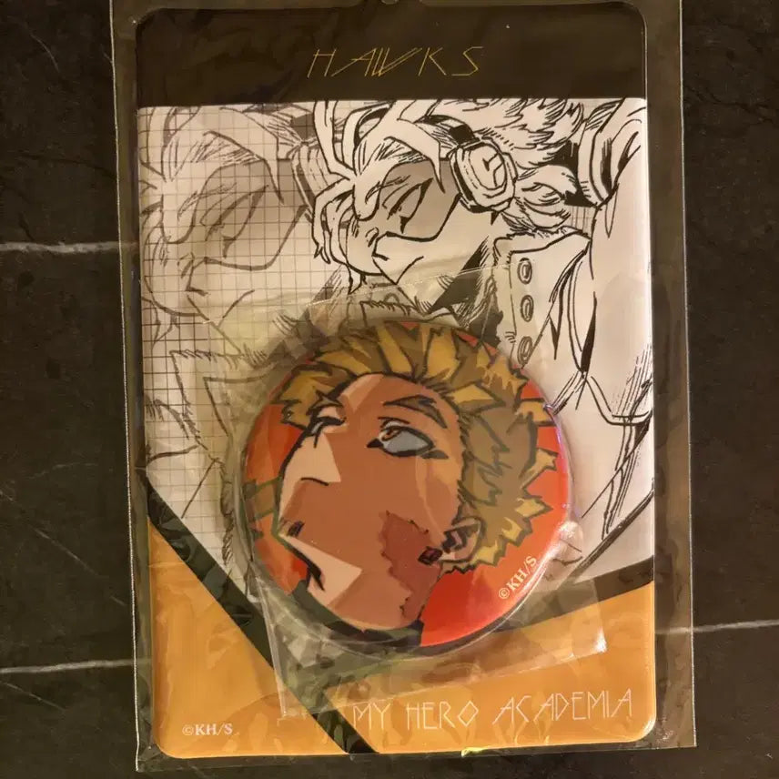 [BUNJANG] My Hero Academia Hawks Can Badge Holder (Badge and Dog Tag Unsealed) / 히로아카 호크스 캔뱃지 홀더