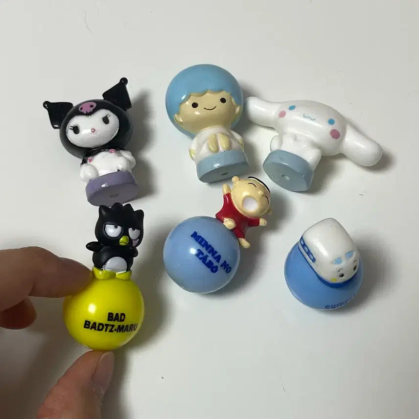 [BUNJANG] Sanrio Cinnamoroll &amp; Badtz-Maru Bundle Figure Set / 산리오 시나모롤 바츠마루 외 일괄