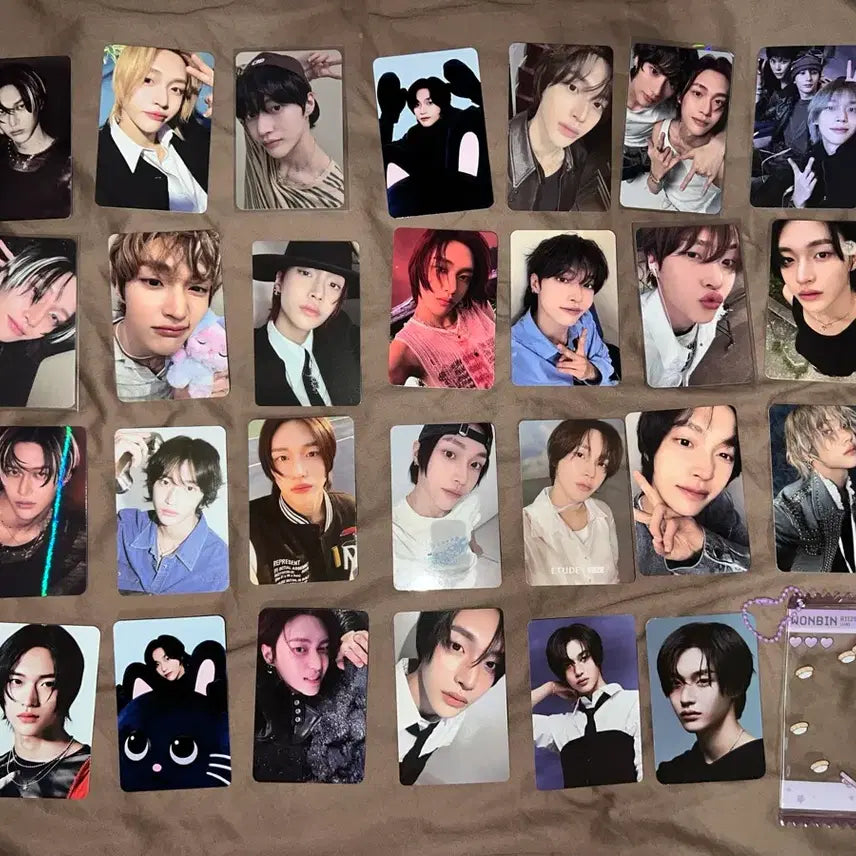 [BUNJANG] RIIZE Wonbin Bundle Set Photocard (Includes Unit Cards + Bonus Card Holder) / 라이즈 원빈 포카 일괄(+덤 카드집) 유닛 포함