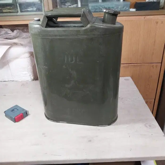 [BUNJANG] US Military LPSC Jerry Can 10L Metal / 오리지널 미군용 LPSC 메탈 제리캔 10L
