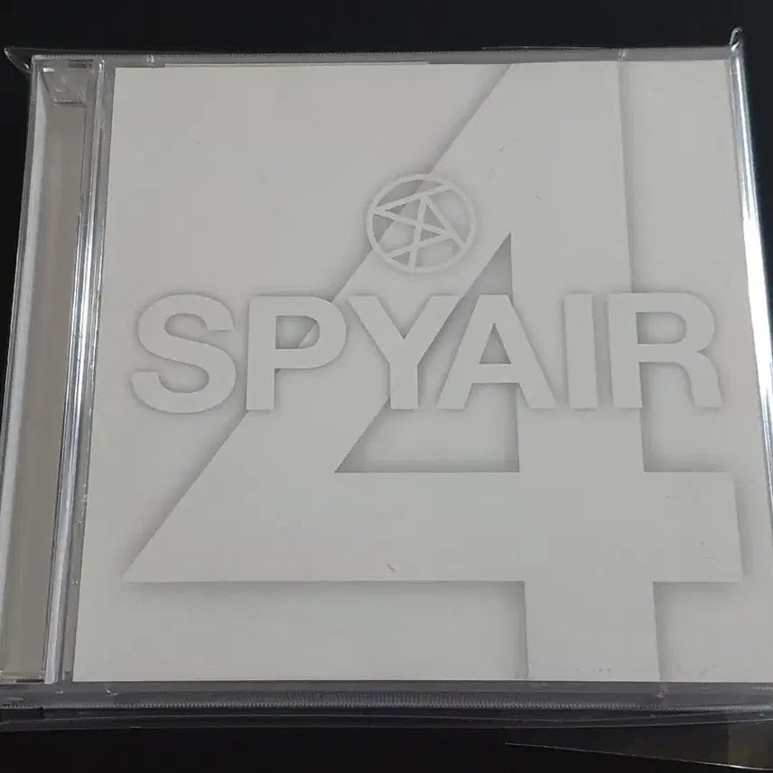 [BUNJANG] SPYAIR 4th Album "4" Limited Edition A (CD+DVD) / SPYAIR 스파이에어 4집 앨범 4 (CD+DVD) 한정반