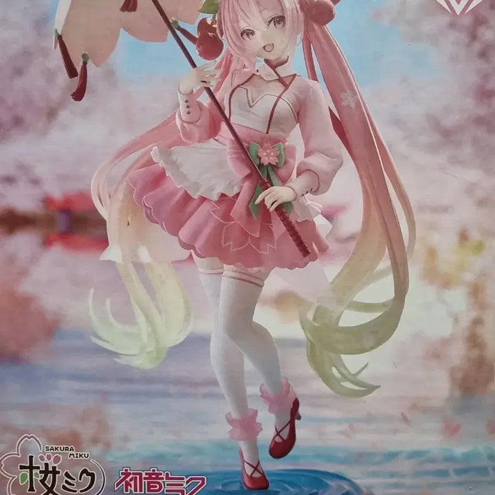 [BUNJANG] Sakura Miku Cherry Blossom Dress Figure / 사쿠라 미쿠 AMP+ 벚꽃 드레스 피규어