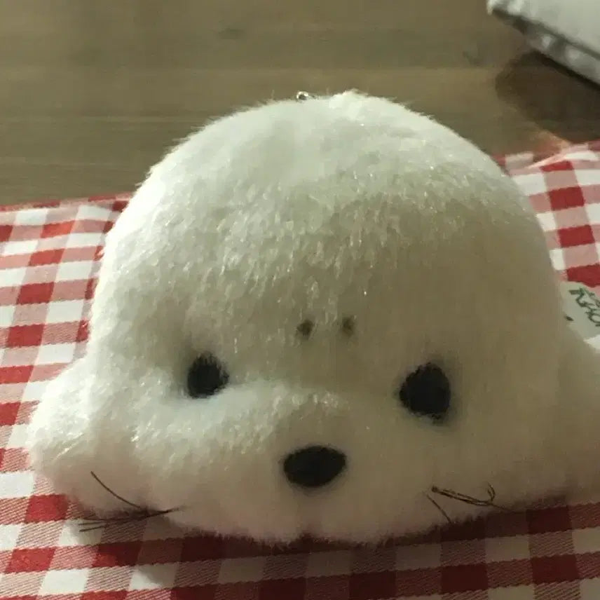 [BUNJANG] Joyful Classic Baby Seal Doll Keychain / 조이풀 고전 아기물범 물개 인형키링