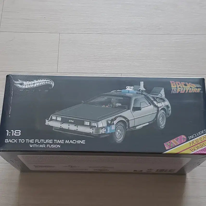 [BUNJANG] Hot Wheels Elite Back to the Future DeLorean Time Machine 1:18 Scale Diecast / 핫휠 정품 엘리트 드로리안 Back to teh Future 1:18