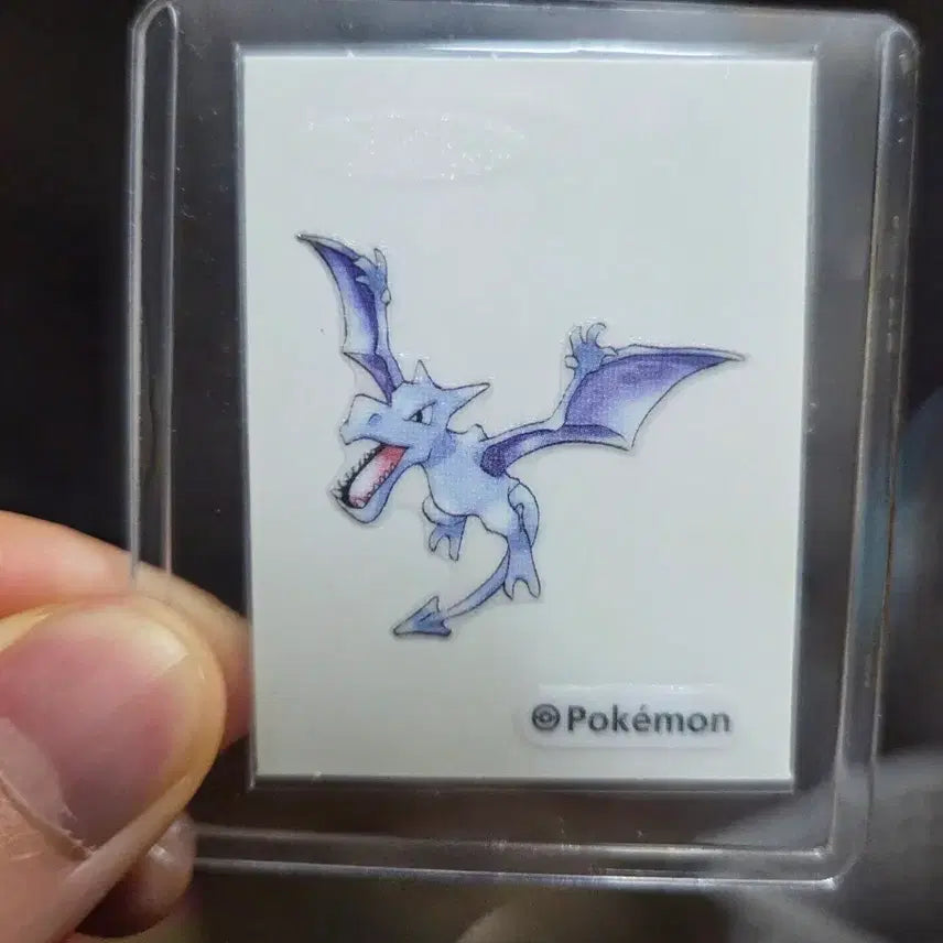 [BUNJANG] Pokemon Panini Sticker Pterodactyl Error Art Sticker / 포켓몬 띠부씰 프테라 오류씰 아트워크