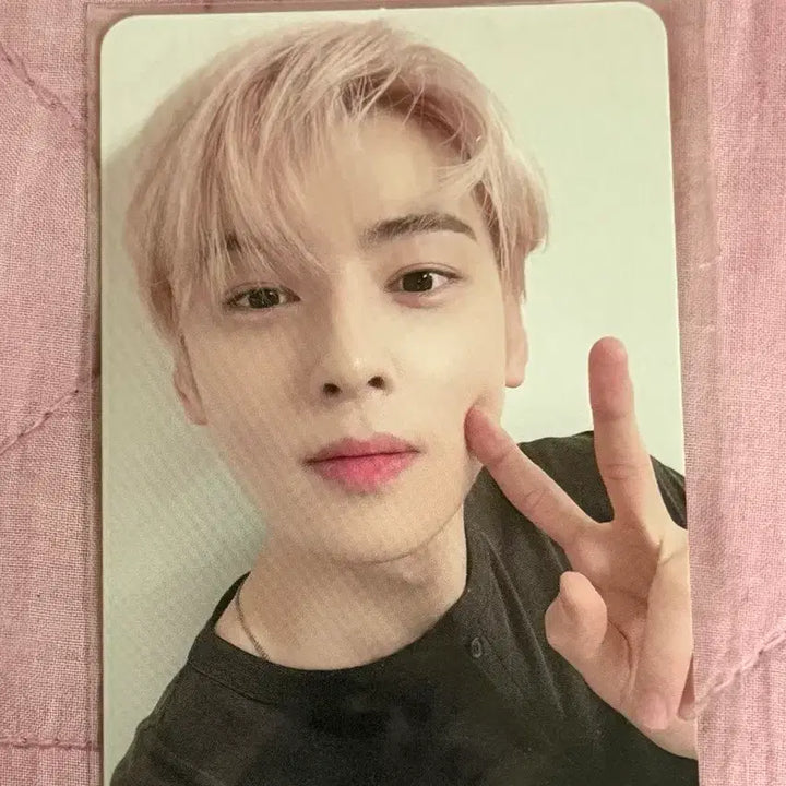[BUNJANG] Astro Cha Eunwoo Photocard / 아스트로 차은우 포토카드 판매합니다