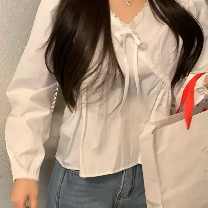 [BUNJANG] White Lace Ribbon Blouse / 레이스 리본 블라우스 화이트 긴팔