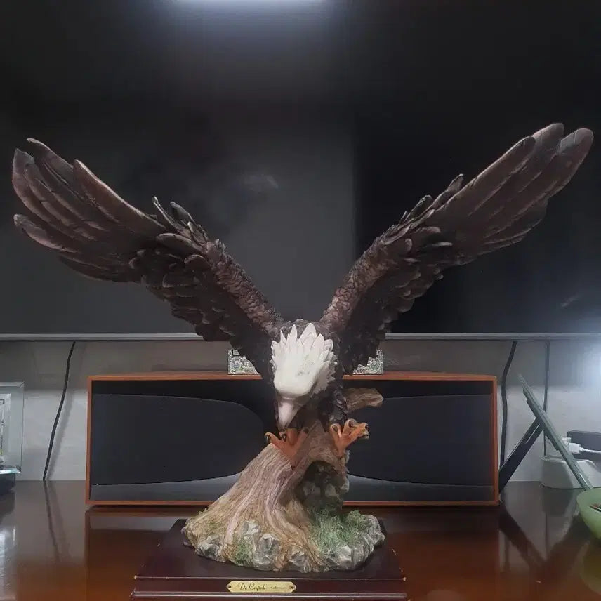 [BUNJANG] De Capoli Eagle Sculpture Ornament / 미국 De Capoli 독수리 조형 장식품