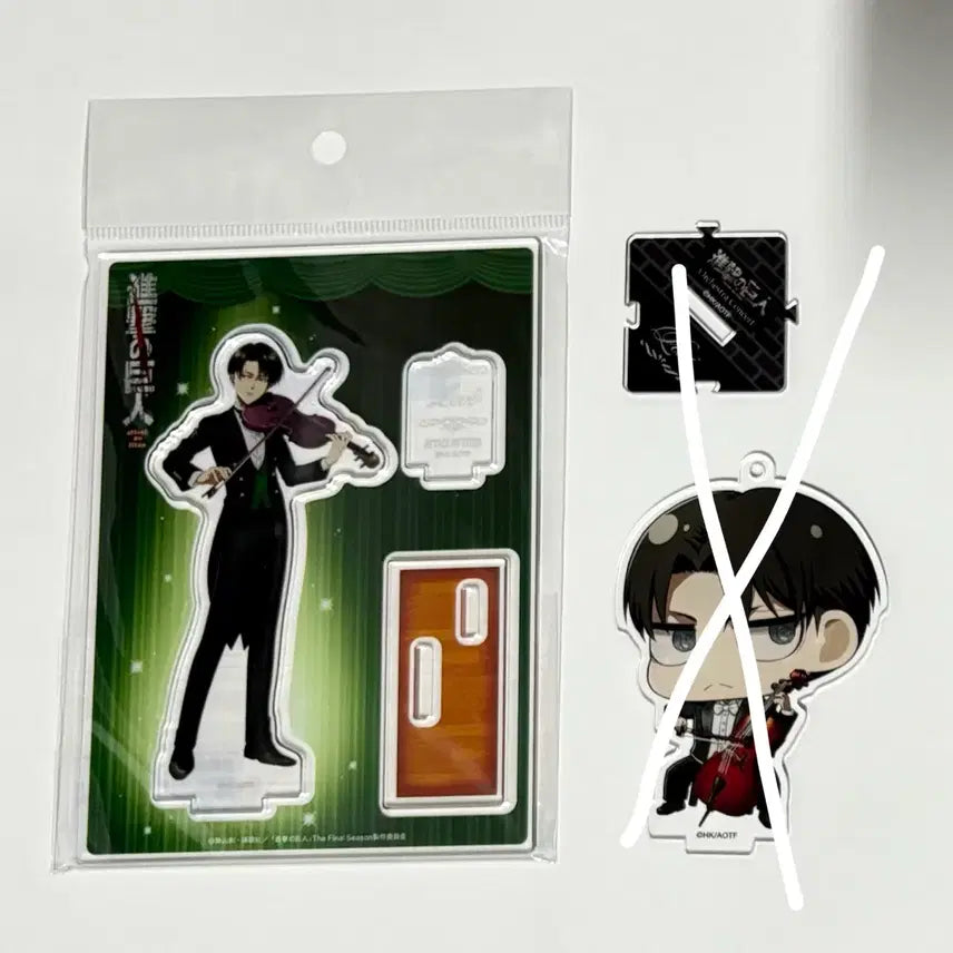 [BUNJANG] Attack on Titan Levi Ackerman Acrylic Stand (Quartet ver.) / 진격의 거인 리바이 아크릴 (사중주ver.)