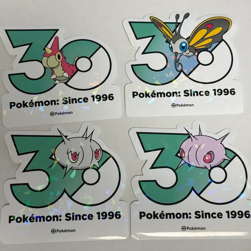 [BUNJANG] Pokemon 30th Anniversary Sticker - Beautifly, Dustox, Cascoon / <포켓몬스터 30주년 스티커> 개무소 실쿤 뷰티풀라이 카스쿤