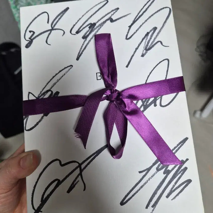 [BUNJANG] BTS Signed BE Album &amp; WINGS Album Bundle / 방탄소년단 BE친필싸인 + WINGS 앨범