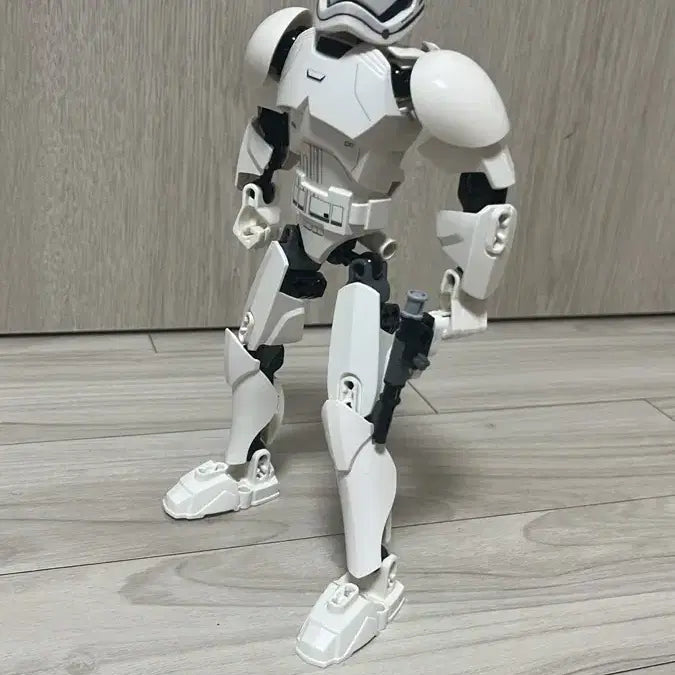 [BUNJANG] LEGO Star Wars Buildable Figure First Order Stormtrooper / 레고 스타워즈 빌더블 피겨 퍼스트오더 스톰 트루퍼