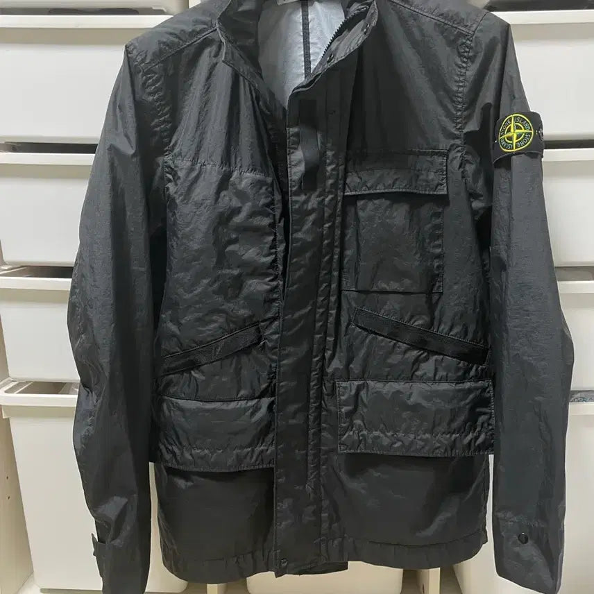[SOLD OUT] 스톤아일랜드 22ss 멤브라나 3l tc 바람막이 판매