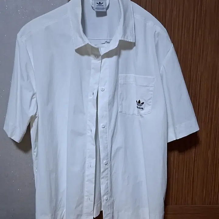 [BUNJANG] Adidas White Short Sleeve Shirt / 아디다스 화이트 반팔 셔츠