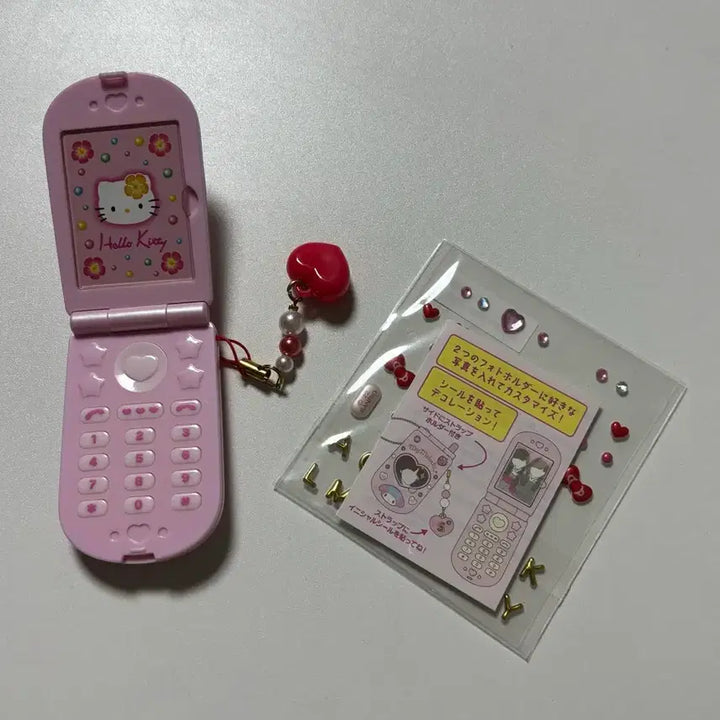 [BUNJANG] Hello Kitty Heisei Kogal Feature Phone Gacha / 헬로키티 헤이세이 코갸루 피처폰 가챠 피쳐폰 핸드폰 키티