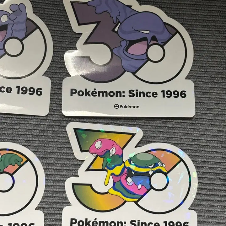 [BUNJANG] Pokemon 30th Anniversary Seongsu Pop-Up Stickers - Ditto Normal &amp; Alola / 포켓몬 성수 팝업 30주년 스티커 일반 &amp; 알로라 질퍽이, 질뻐기