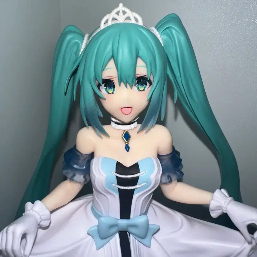 [BUNJANG] Hatsune Miku Wonderland Cinderella Figure / 하츠네 미쿠 원더랜드 신데렐라