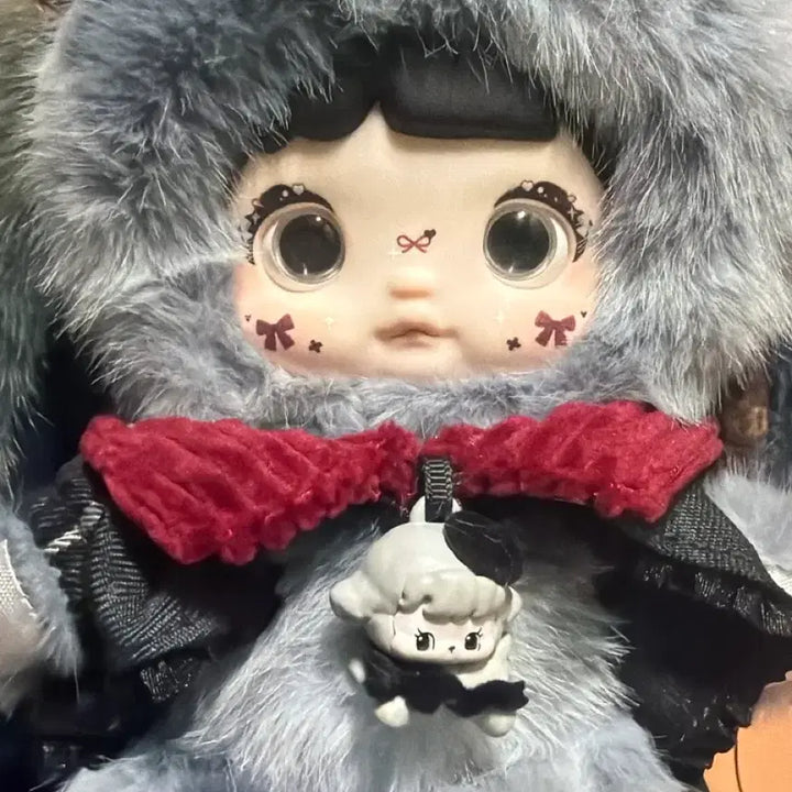 [BUNJANG] BABY3 Nomi Childhood Black Plush Doll / 베이비쓰리 노미 어린시절 블랙 검토 인형 판매합니당