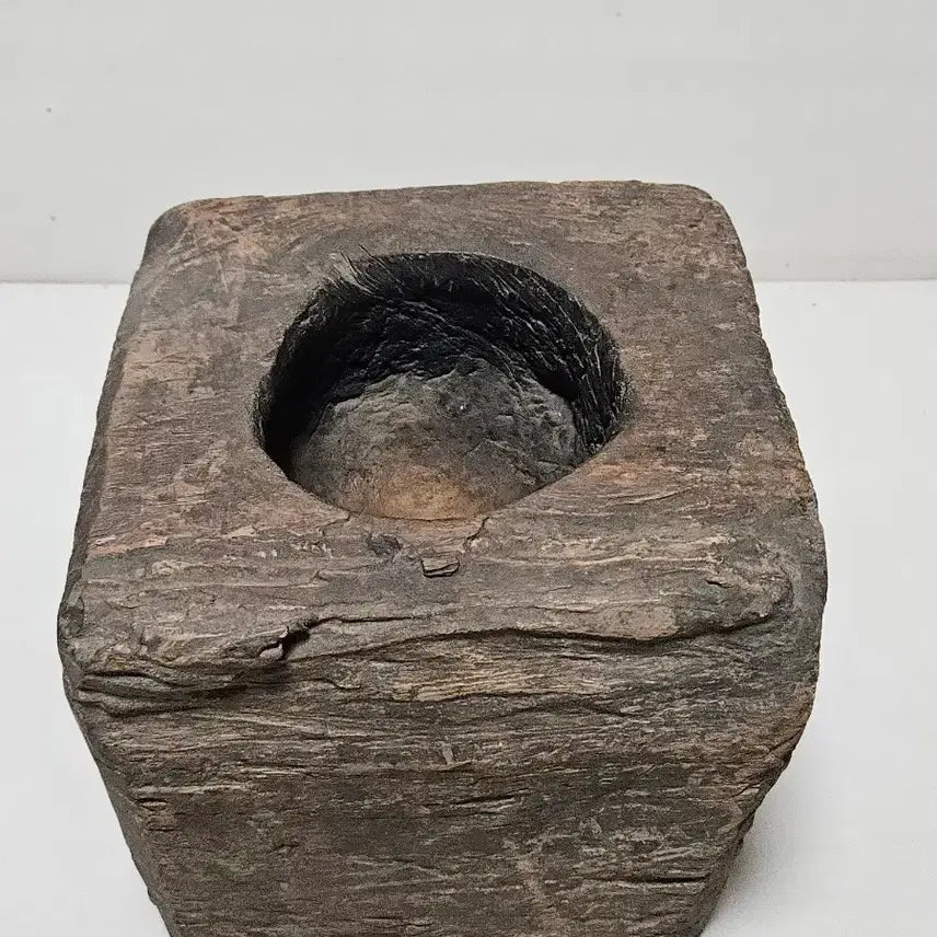 [BUNJANG] Antique Jeju Dol Harubang Mortar / 골동품 제주사오기 절구