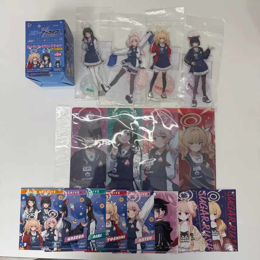 [BUNJANG] Blue Archive Bandai Namco x Animate Collaboration Acrylic Stand, Badge Collection, Clear File, and Photocard Set / (블루 아카이브) 방디부 X 애니메이트 콜라보 굿즈 판매합니다.