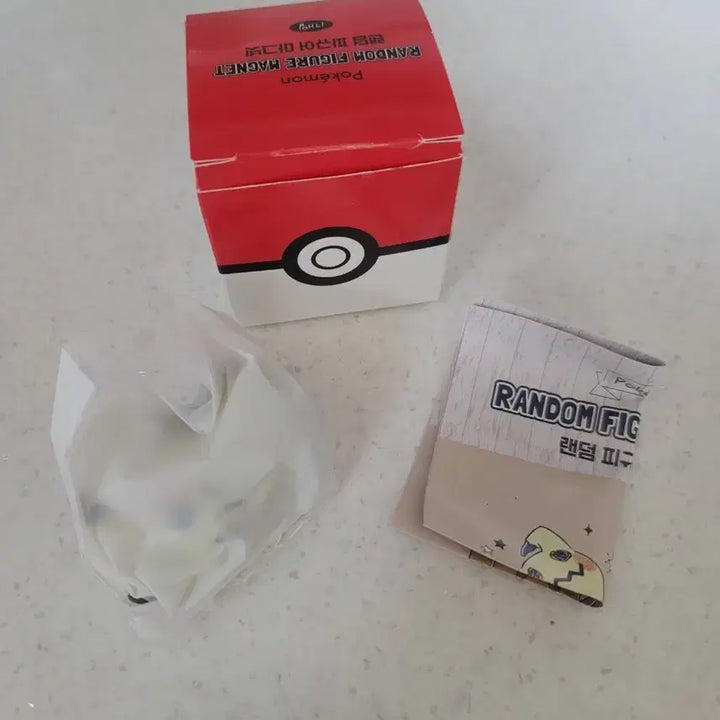 [BUNJANG] Ediya Pokémon Collaboration Magnet (Toko) / 이디야 포켓몬 콜라보 마그넷( 따라큐 )