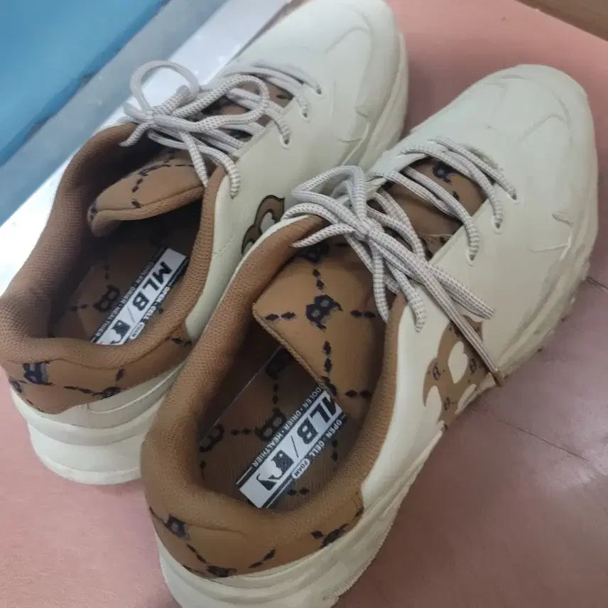 [BUNJANG] MLB Big Ball Chunky Diamond Monogram Boston Red Sox Sneakers Size 290 / Mlb 290 빅볼청키 다이아 모노그램 보스턴 BOS