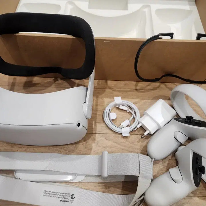[BUNJANG] Meta Quest 2 Full Set VR System / 메타퀘스트2 풀세트 신형 VR 스팀 PC게임 나혼산 오큘러스 게임기