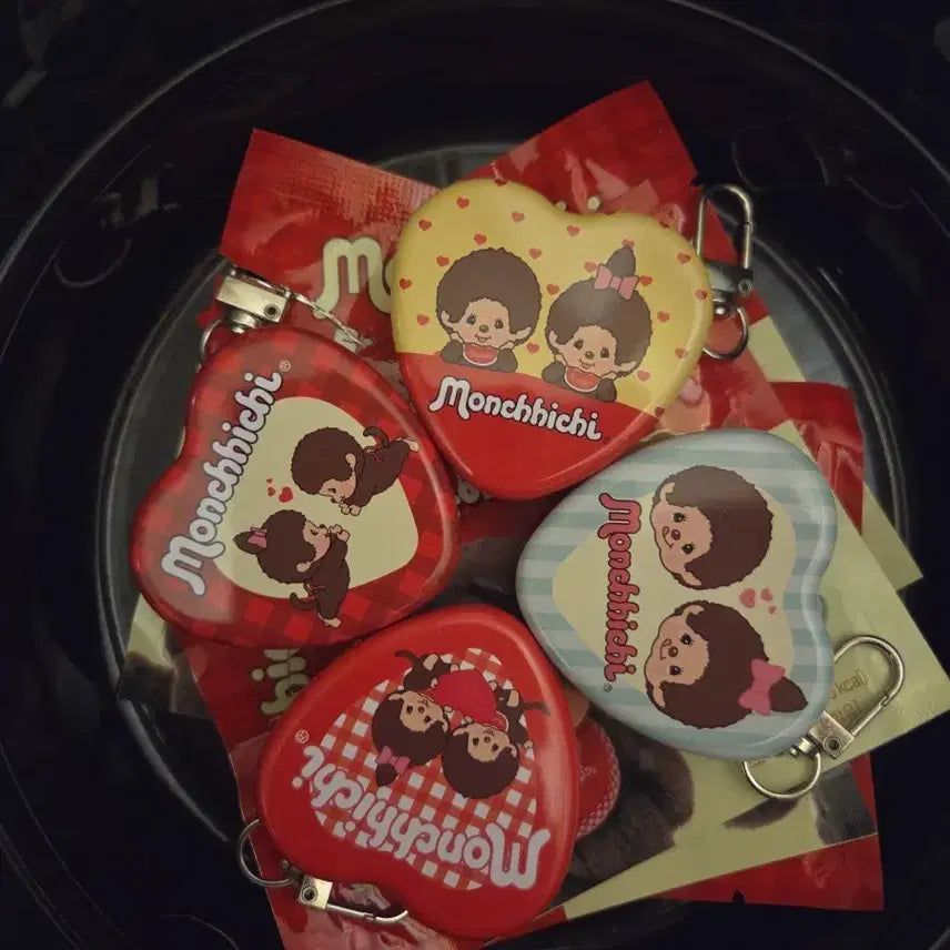 [BUNJANG] Monchhichi Dubai Heart Chocolate Tin Set (4 Types) / 몬치치 두바이 하트초코틴 틴케이스 4종 일괄
