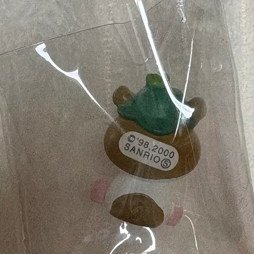 [BUNJANG] Vintage Sanrio Kuririn Good Luck Charm Mini Figure / 고전 산리오 쿠리링 행운부적 미니 피규어