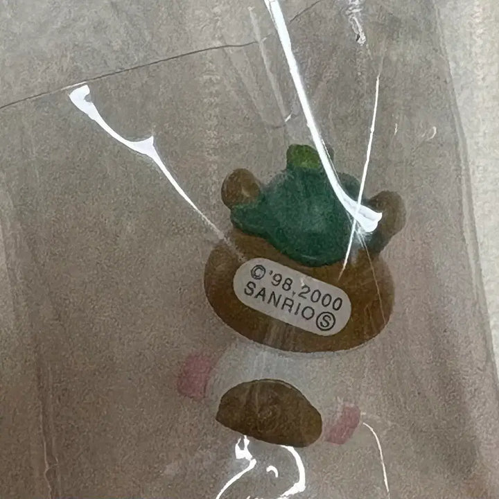 [BUNJANG] Vintage Sanrio Kuririn Good Luck Charm Mini Figure / 고전 산리오 쿠리링 행운부적 미니 피규어