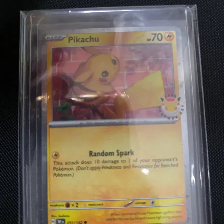 [BUNJANG] Pokemon 30th Anniversary Pikachu Promo Card / 포켓몬 카드 북미 30주년 피카츄 프로모