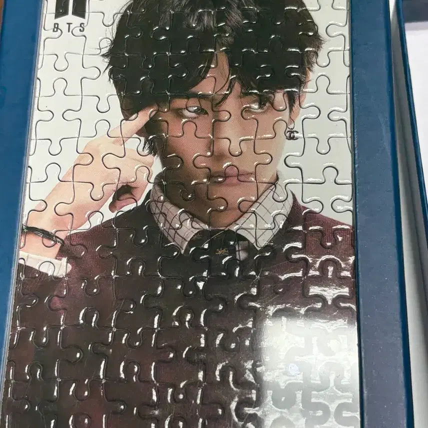 [BUNJANG] V Jigsaw Puzzle Photocard Set / 뷔 직소퍼즐 (포카포함)