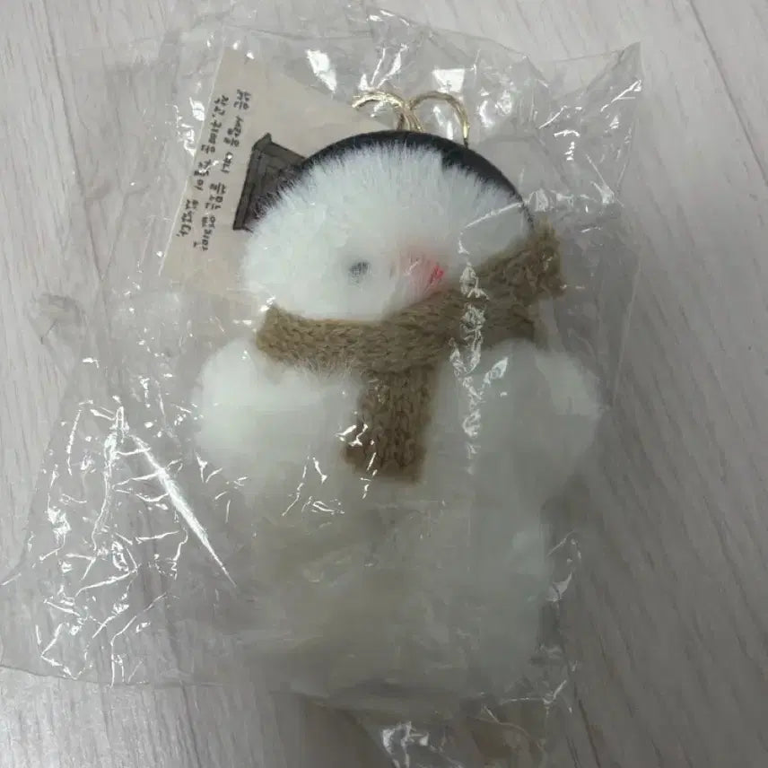 [BUNJANG] Mongdang Monster Snowman Keychain / 몽당몬스터 눈사람 키링