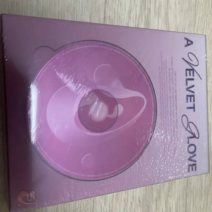 [BUNJANG] Genie 1st Album An Iron Hand In A Velvet Glove (Sealed) / 지니 앨범 1집 미개봉 팝니다