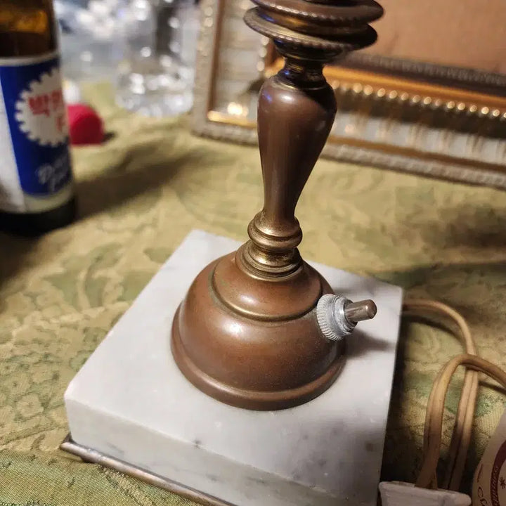 [BUNJANG] European Vintage Brass and Marble Table Lamp / 유럽에서온 스텐드등. 동+대리석 전구 제외한 높이25.3cm$